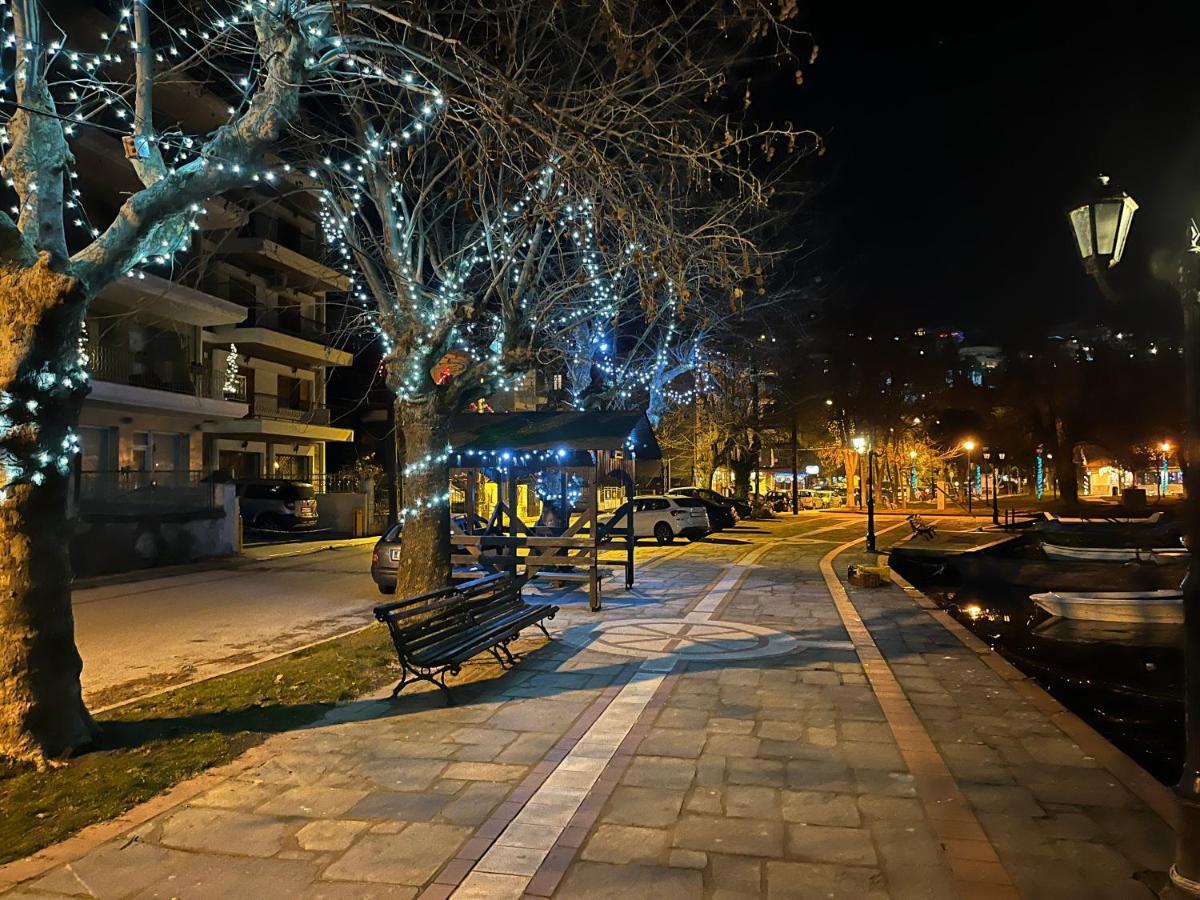 Voria Paralia Kastoria Bagian luar foto
